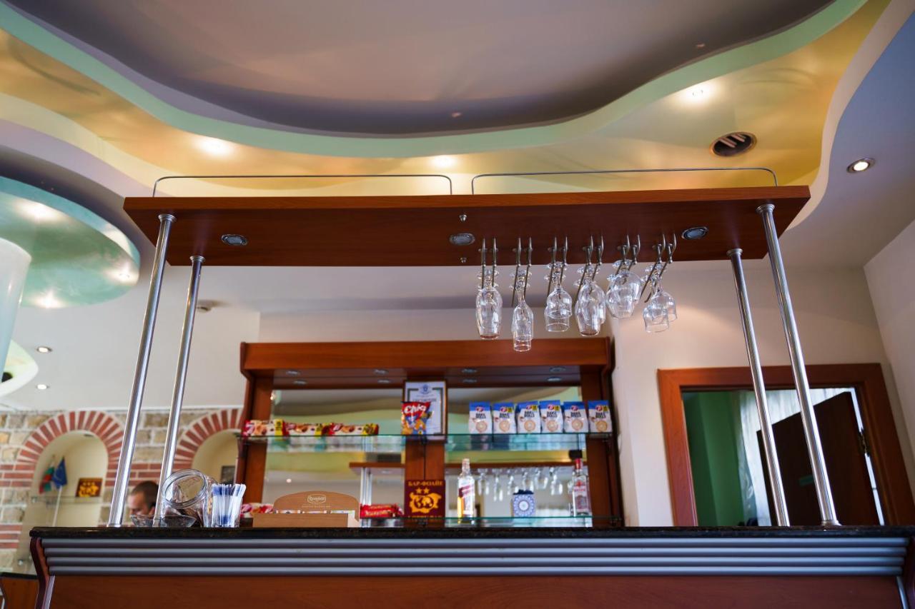 Dionis Hotel Varna Exteriör bild