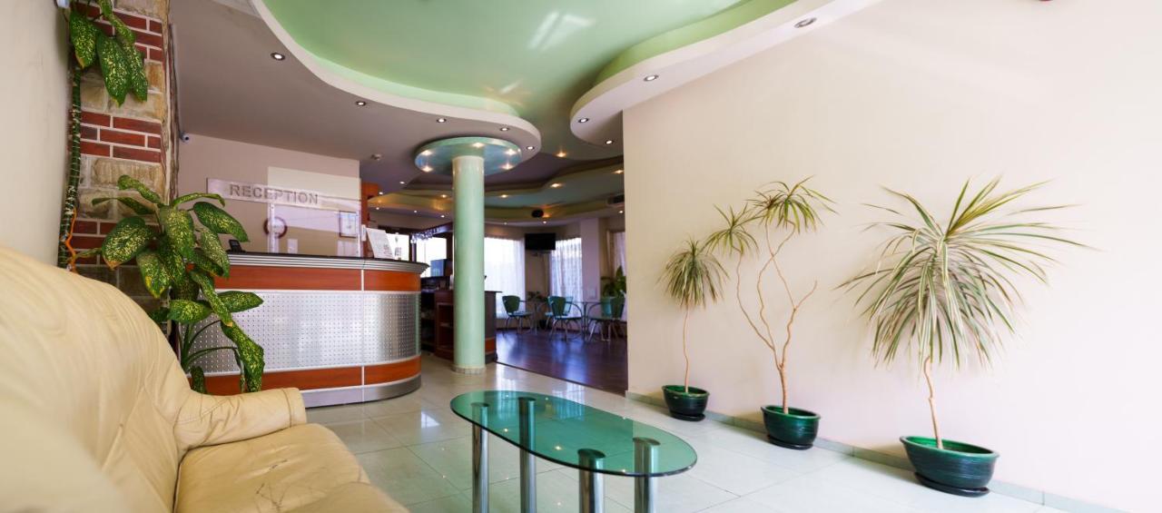 Dionis Hotel Varna Exteriör bild