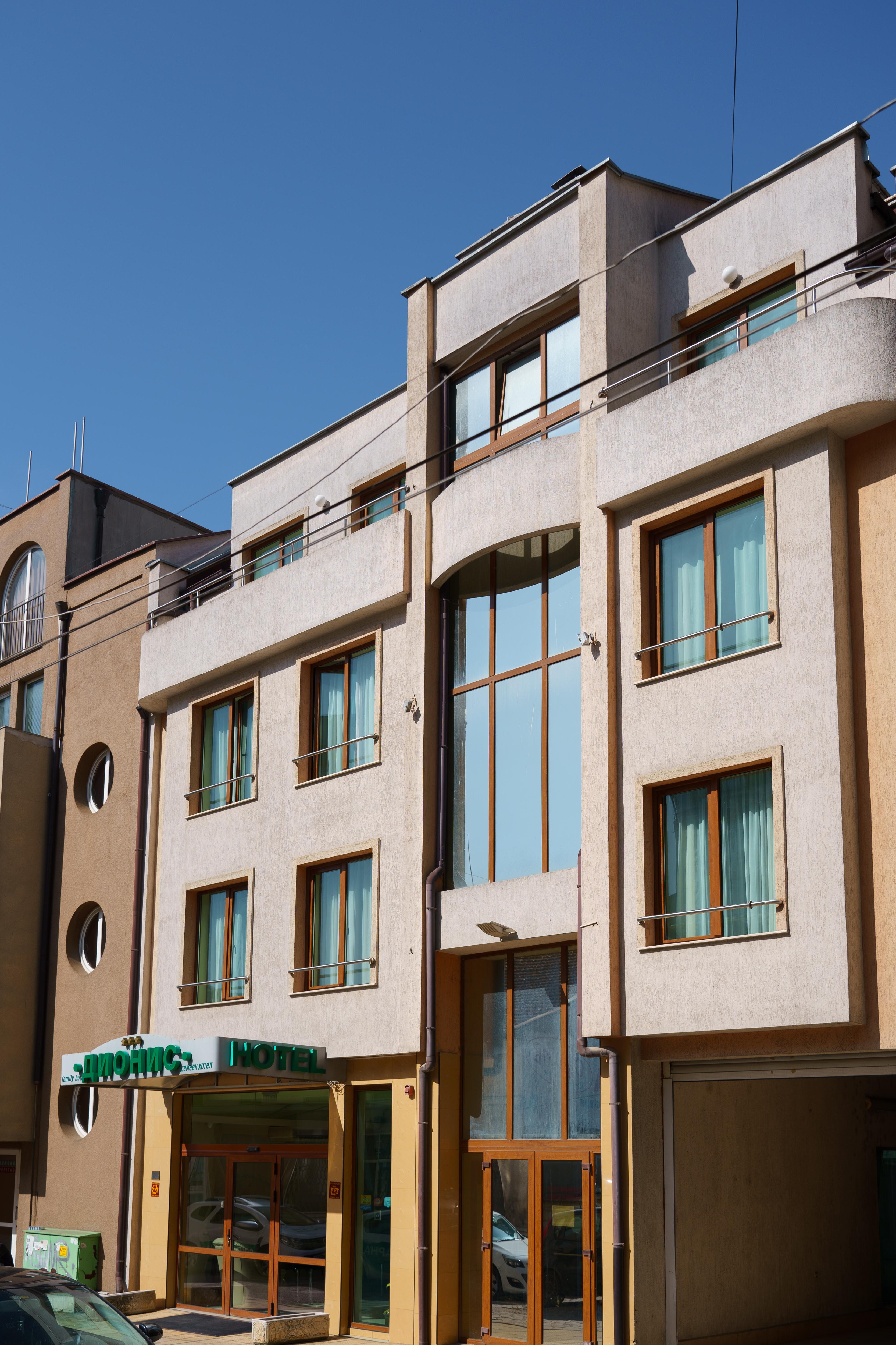Dionis Hotel Varna Exteriör bild